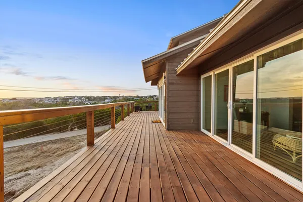 $1,195,000 | 5203 Cueva Drive, Austin, TX 78738