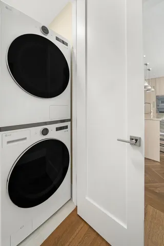 $3,995,000 | 225 West 86th Street, Unit 407 | Upper West Side