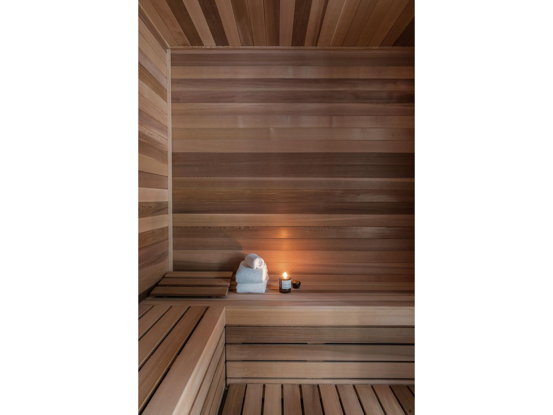 225 West 86th Street, Unit 407 Manhattan, NY 10024 - Photo 8 of 20 a view of entryway