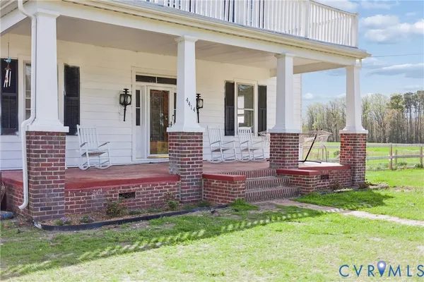 $650,000 | 4414 Whaleyville Boulevard, Suffolk, VA 23434