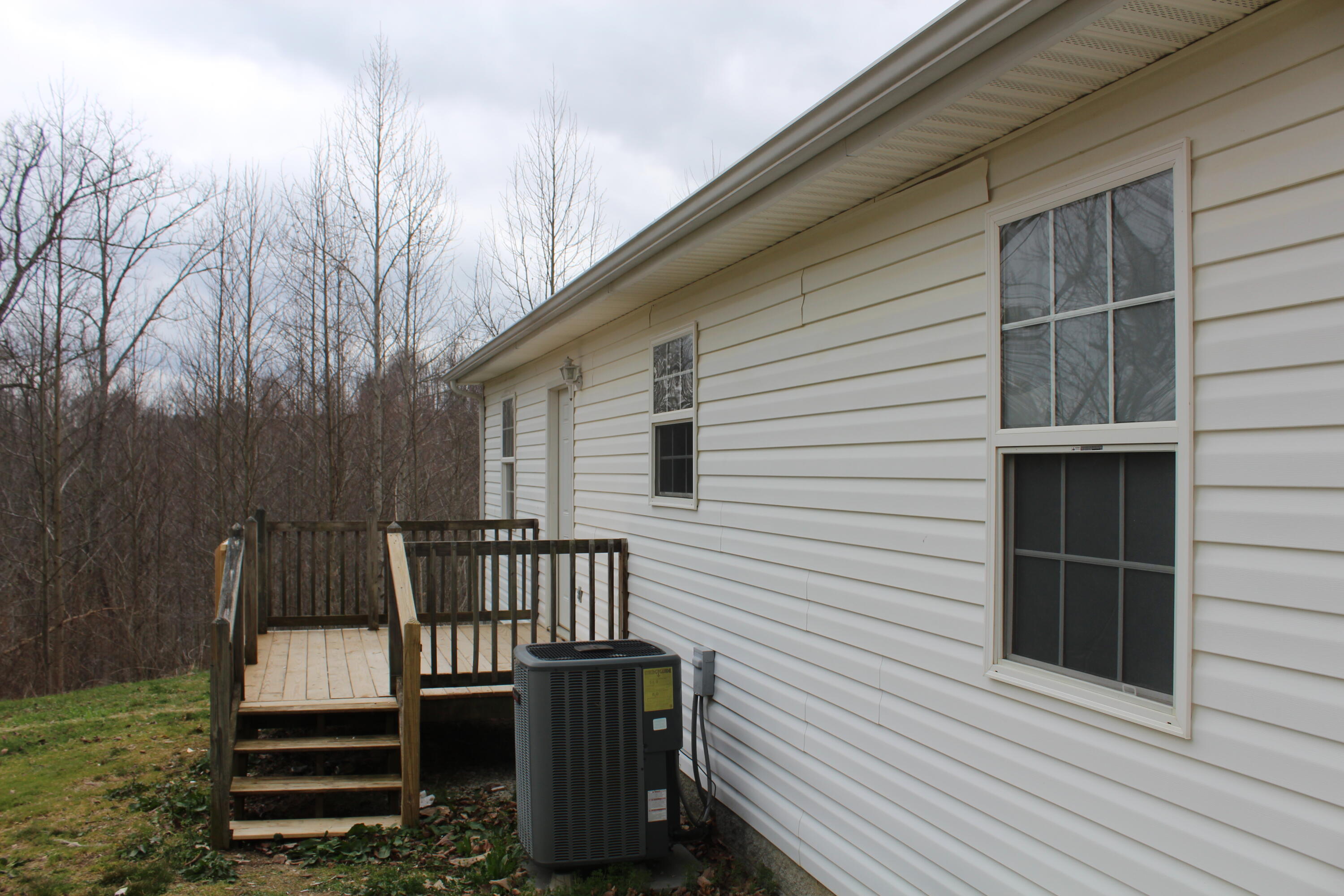 168 Powell Road McKee, KY 40447 - Photo 12 of 25 new pictures 168 powell road 029