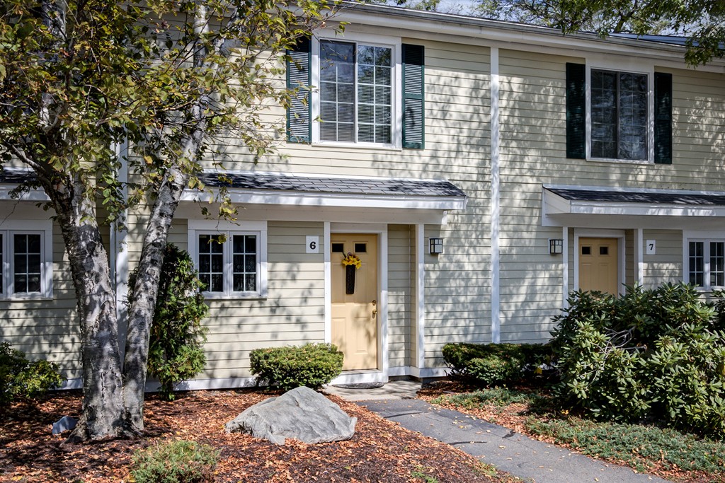 6 Nancy Road, Unit 6 Easton, MA 02375 - Photo 1 of 29 Gallery Image 1