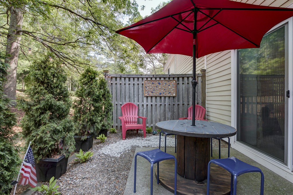 6 Nancy Road, Unit 6 Easton, MA 02375 - Photo 4 of 29 Gallery Image 4