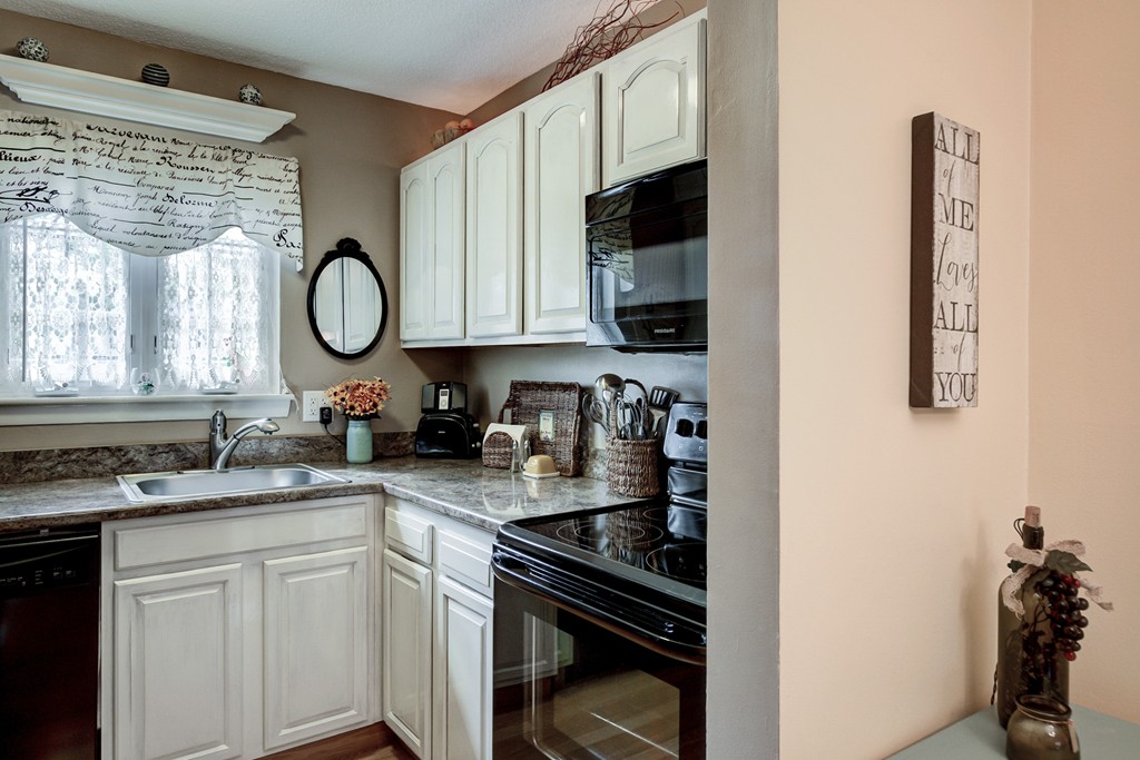 6 Nancy Road, Unit 6 Easton, MA 02375 - Photo 8 of 29 Gallery Image 8