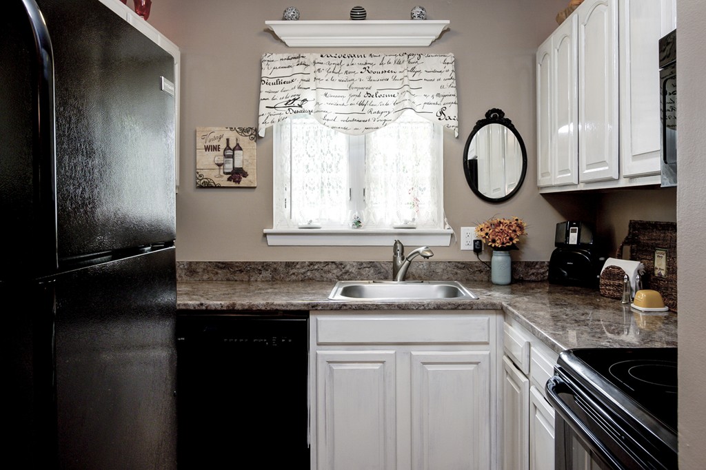 6 Nancy Road, Unit 6 Easton, MA 02375 - Photo 9 of 29 Gallery Image 9