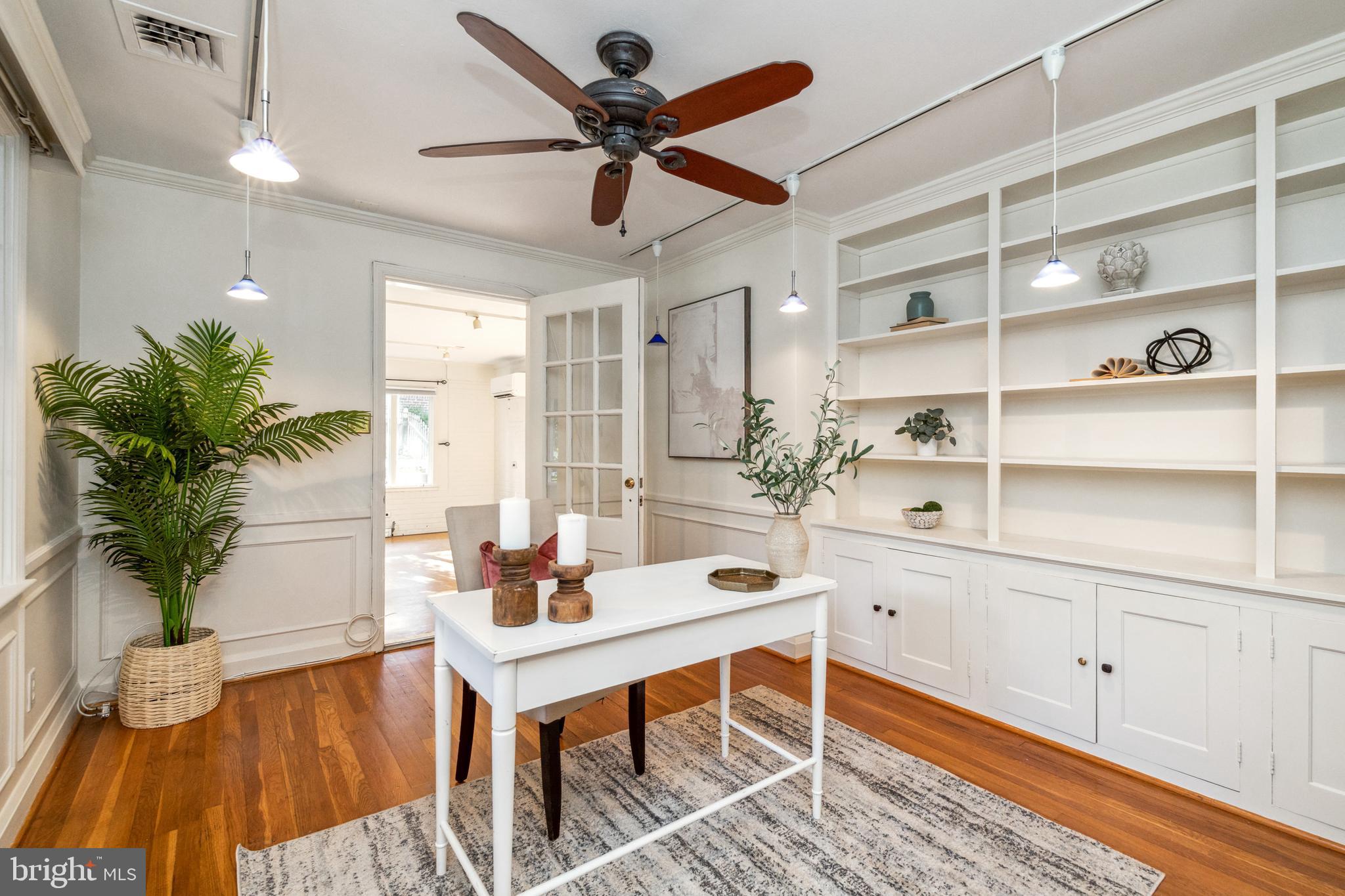 203 Churchwardens Road Baltimore, MD 21212 - Photo 11 of 48 Office with Built-Ins
