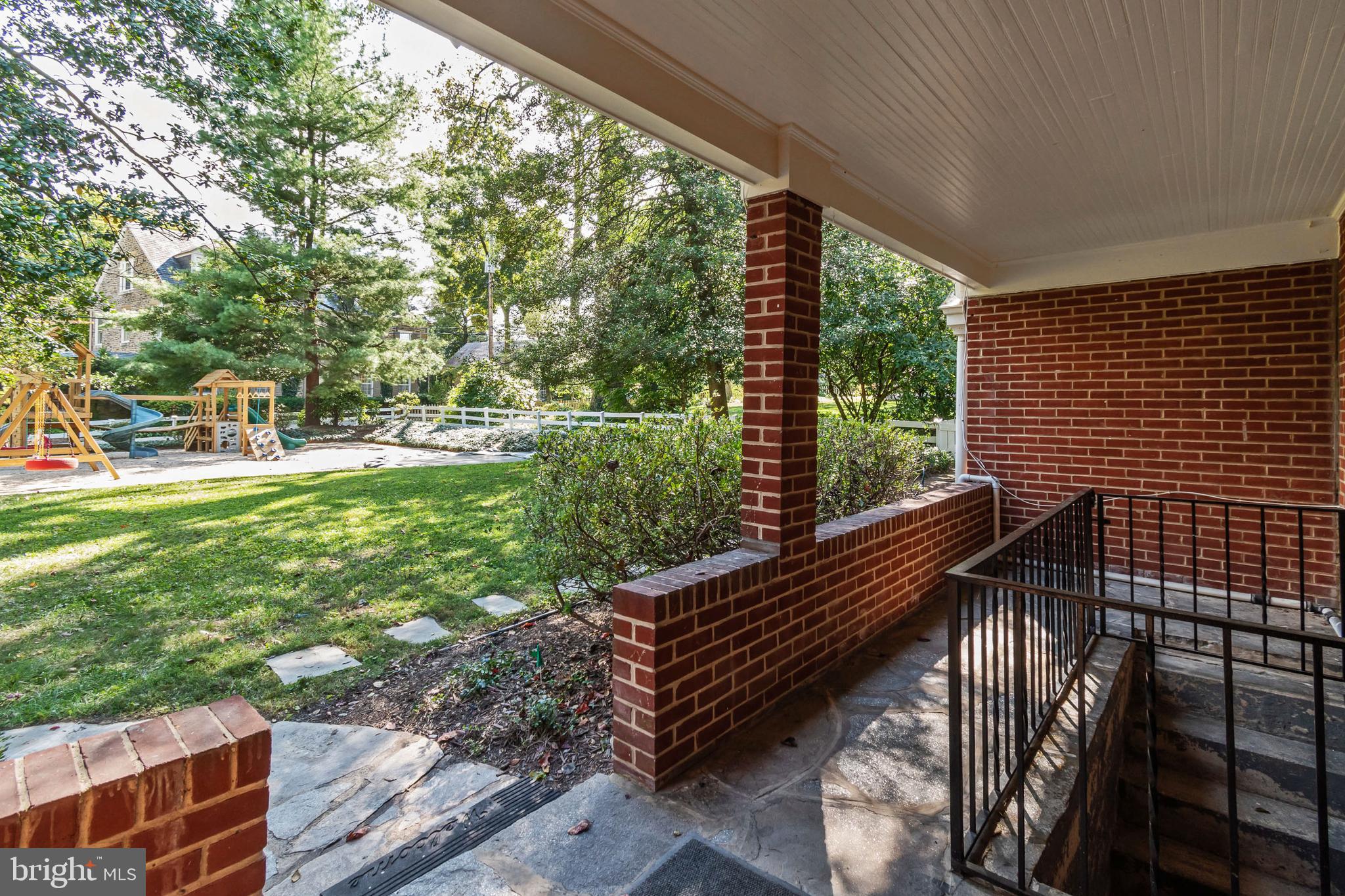 203 Churchwardens Road Baltimore, MD 21212 - Photo 38 of 48
