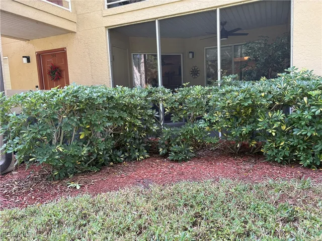 $179,900 | 3140 Seasons Way, Unit 514, Estero, FL 33928