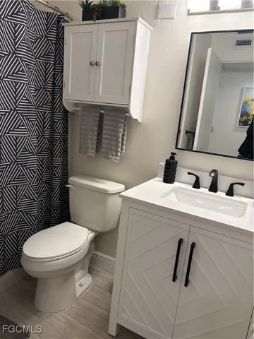 $179,900 | 3140 Seasons Way, Unit 514, Estero, FL 33928