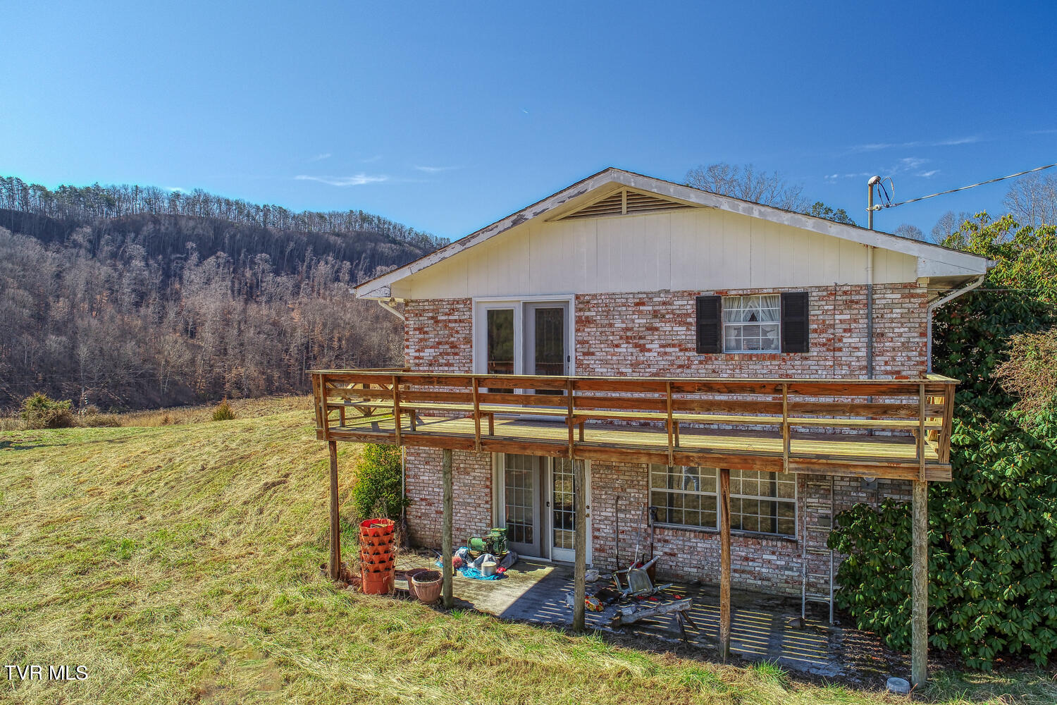 1895 Poor Valley Road Rogersville, TN 37857 - Photo 7 of 174 CBJ. 1895 Poor V Rd. Rog MLSa (7 of 72)