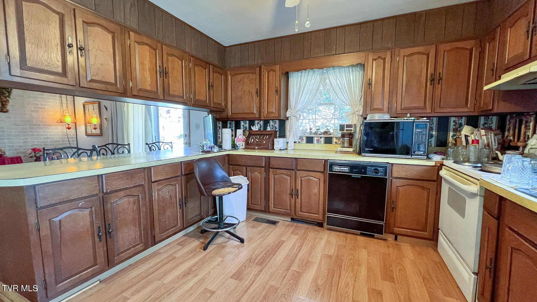 1895 Poor Valley Road Rogersville, TN 37857 - Photo 80 of 174 CBJ. 1895 Poor V Rd. Rog MLSb (8 of 102)