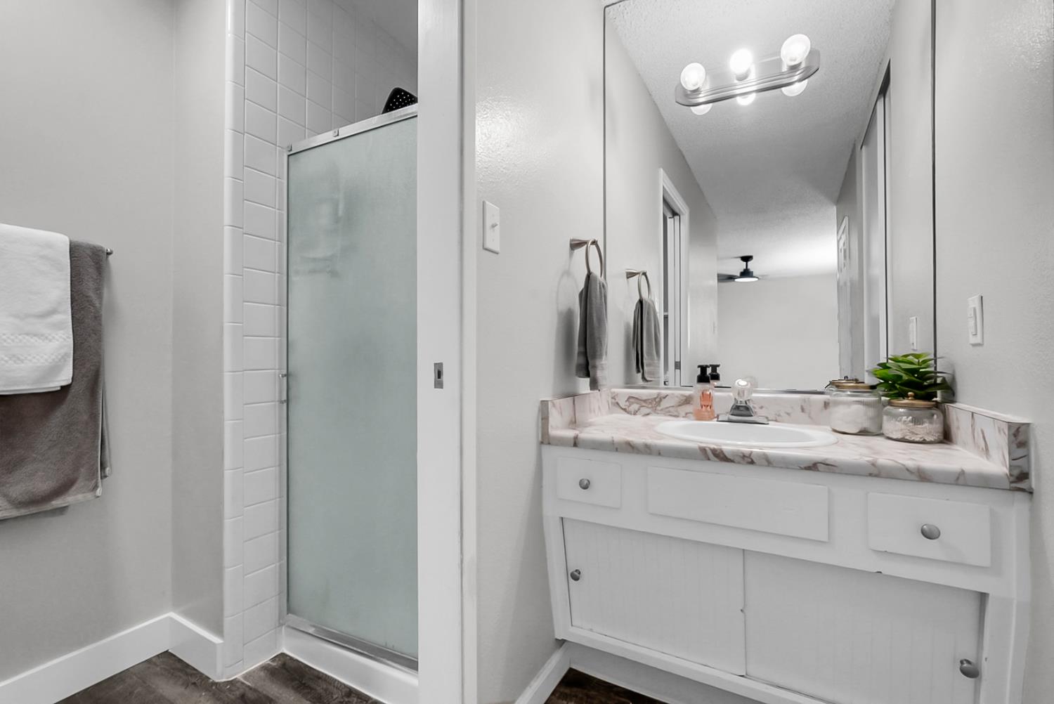 1909 Devin Drive Modesto, CA 95355 - Photo 17 of 21