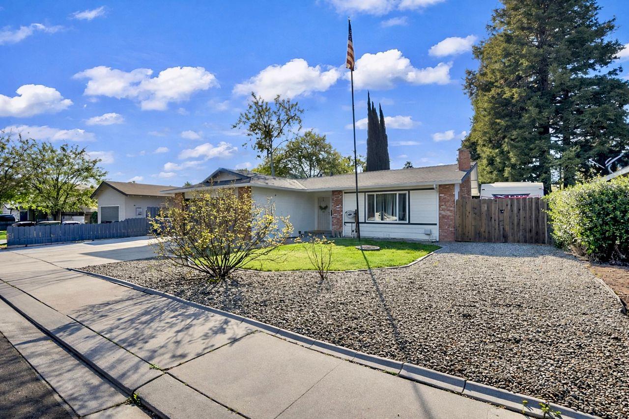 1909 Devin Drive Modesto, CA 95355 - Photo 8 of 21