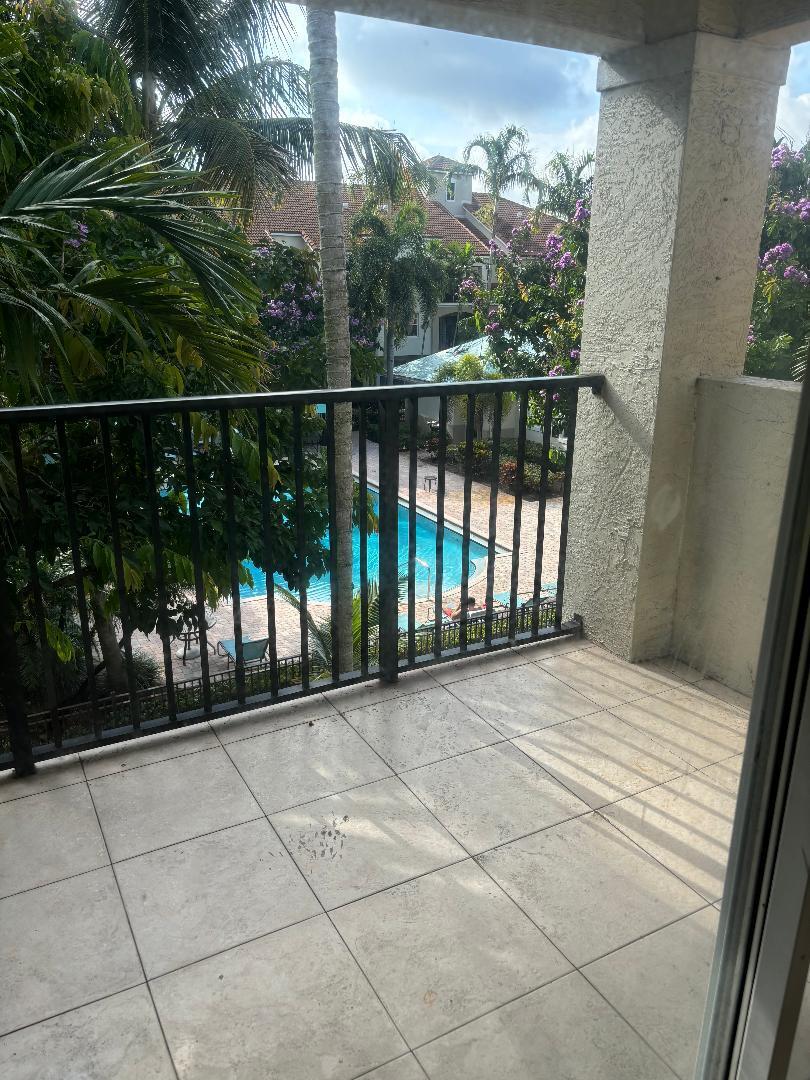 5940 West Sample Road, Unit 307 Coral Springs, FL 33067 - Photo 3 of 9 307 pat