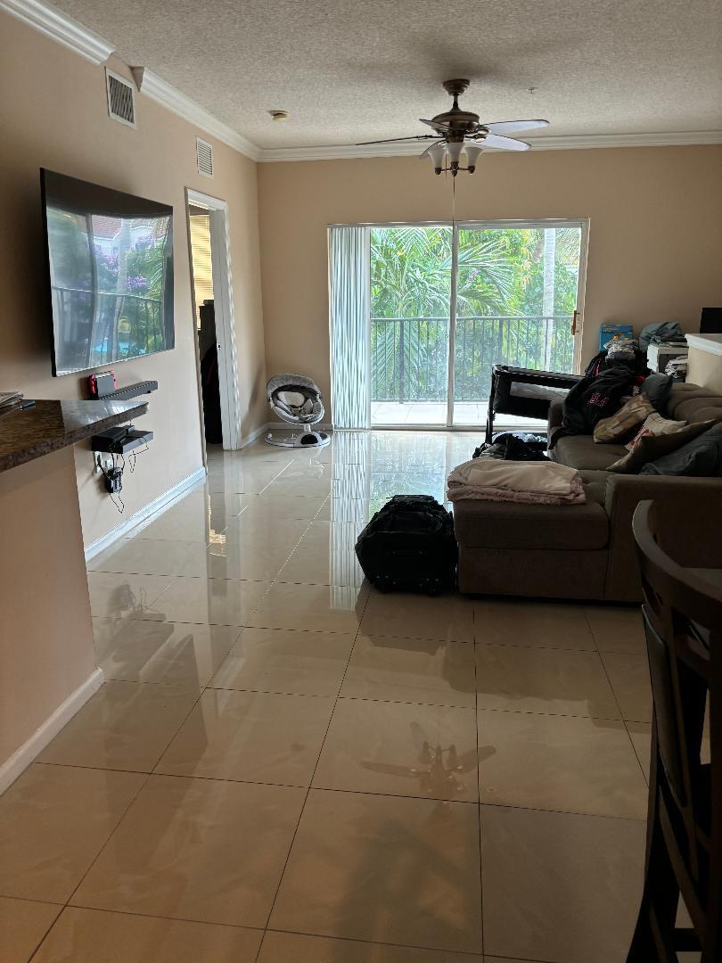 5940 West Sample Road, Unit 307 Coral Springs, FL 33067 - Photo 5 of 9 307 lr