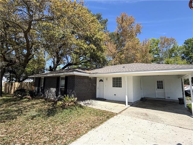 296 Biscayne Drive Slidell, LA 70458 - Photo 2 of 16