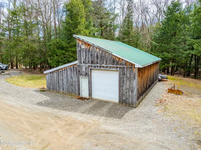 $329,900 | 77 Davitt Lake Road, Poestenkill, NY 12018