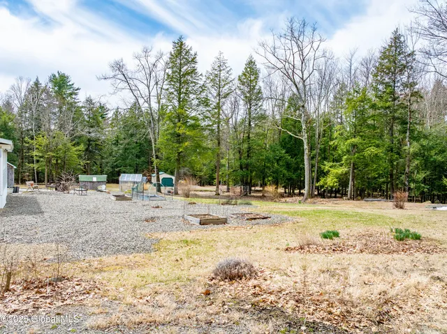 $329,900 | 77 Davitt Lake Road, Poestenkill, NY 12018