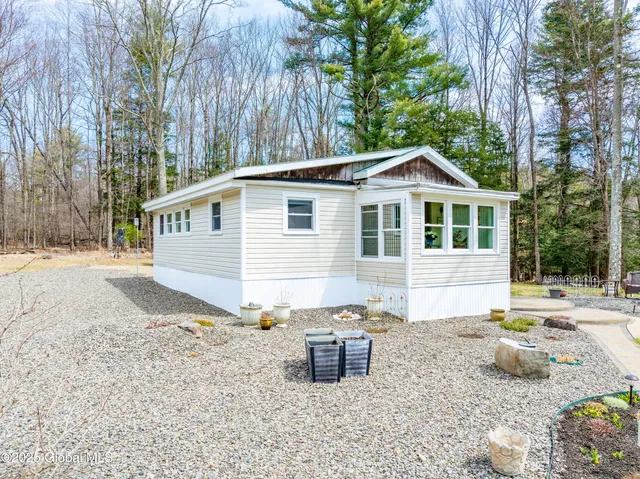 $329,900 | 77 Davitt Lake Road, Poestenkill, NY 12018