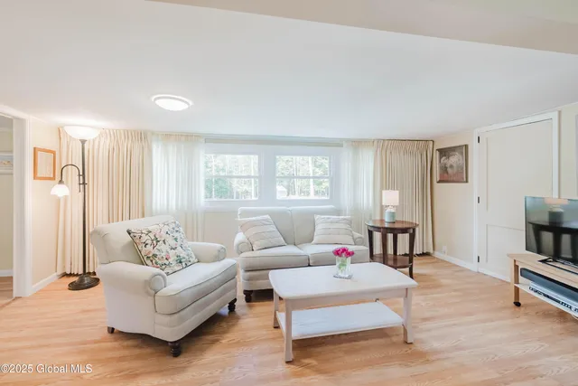 $329,900 | 77 Davitt Lake Road, Poestenkill, NY 12018