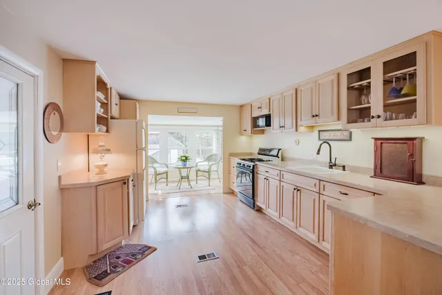 $329,900 | 77 Davitt Lake Road, Poestenkill, NY 12018