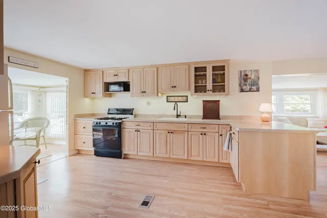 $329,900 | 77 Davitt Lake Road, Poestenkill, NY 12018