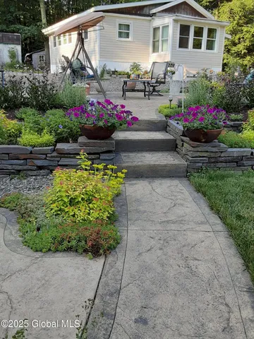 $329,900 | 77 Davitt Lake Road, Poestenkill, NY 12018