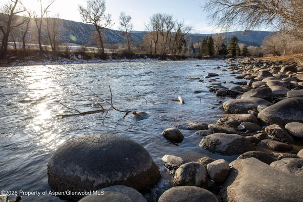 $1,839,000 | 4841 County Road 154, Glenwood Springs, CO 81601