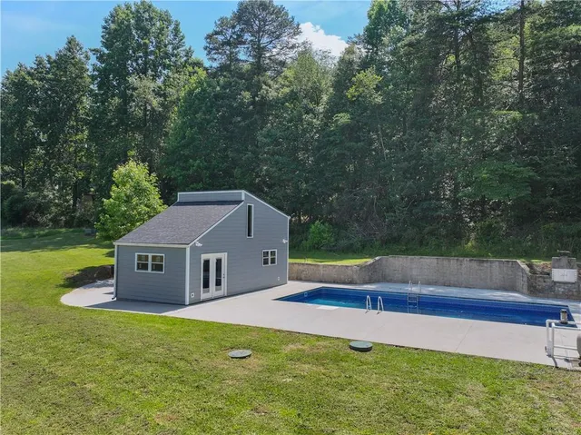 $575,000 | 6592 Rufus Bryant Road, Dahlonega, GA 30533
