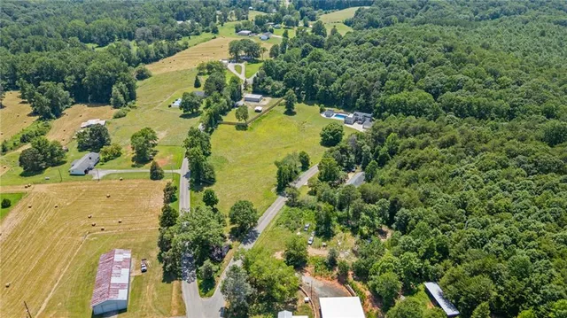 $575,000 | 6592 Rufus Bryant Road, Dahlonega, GA 30533