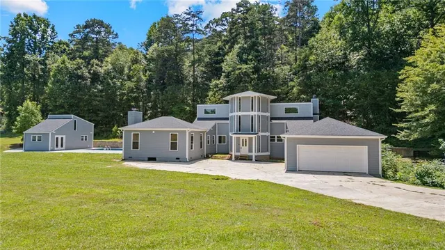 $575,000 | 6592 Rufus Bryant Road, Dahlonega, GA 30533