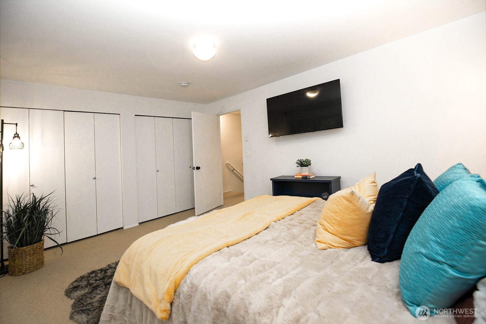 19620 80th Avenue West, Unit G Edmonds, WA 98026 - Photo 18 of 35