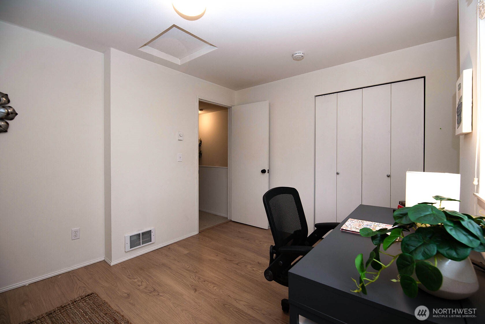 19620 80th Avenue West, Unit G Edmonds, WA 98026 - Photo 22 of 35