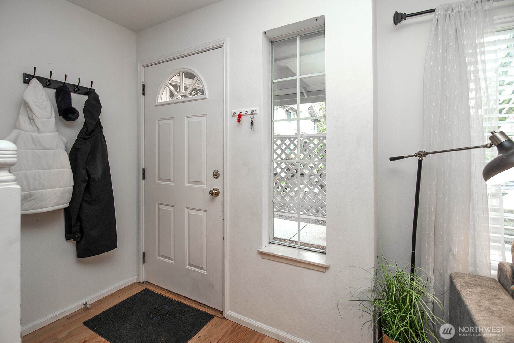 19620 80th Avenue West, Unit G Edmonds, WA 98026 - Photo 32 of 35