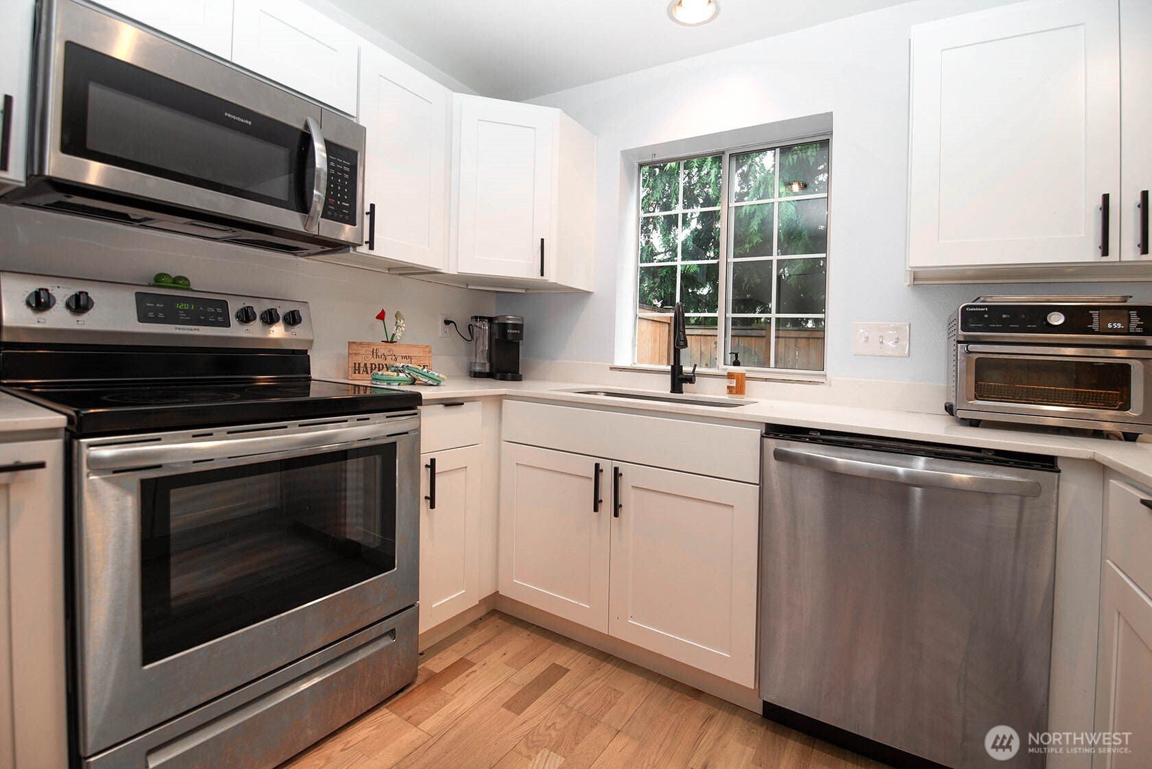 19620 80th Avenue West, Unit G Edmonds, WA 98026 - Photo 10 of 35