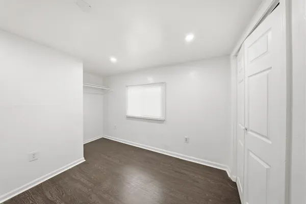 $179,900 | 14218 Marshall Avenue, Warren, MI 48089