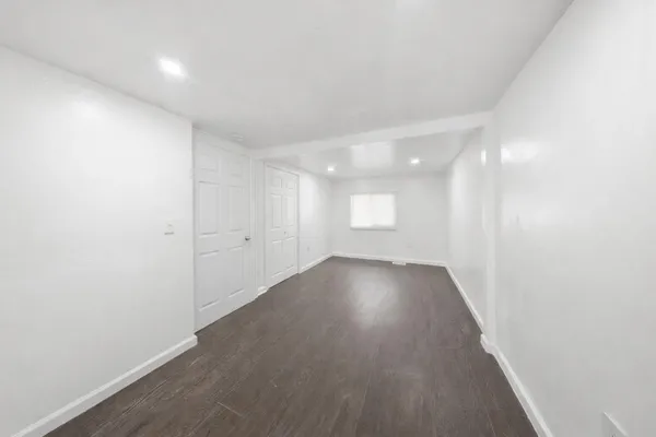 $179,900 | 14218 Marshall Avenue, Warren, MI 48089