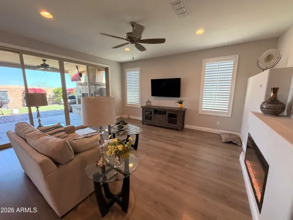 $3,100 | 4399 North Presidio Drive, Florence, AZ 85132
