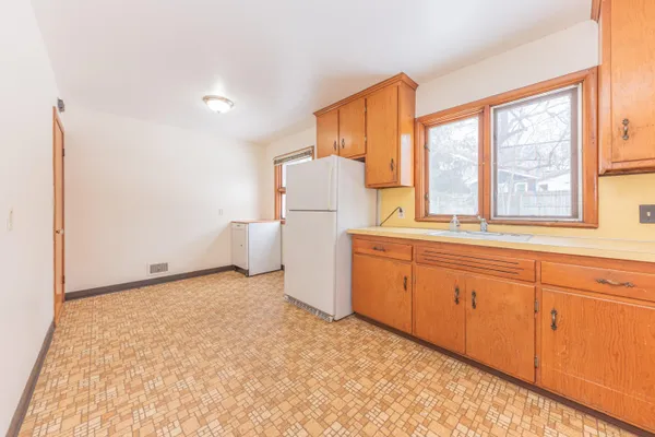 $324,900 | 1322 Miller Avenue, Ann Arbor, MI 48103