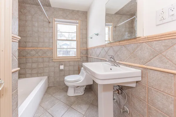 $324,900 | 1322 Miller Avenue, Ann Arbor, MI 48103