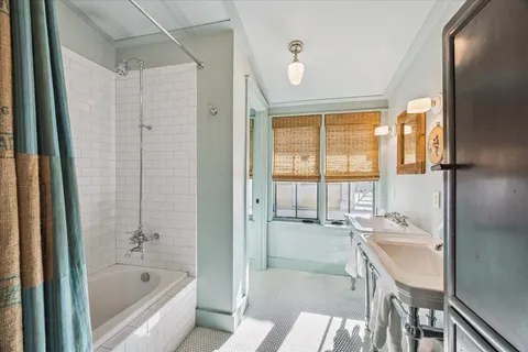 $2,925,000 | 2653 East Seaside Drive, Galveston, TX 77550