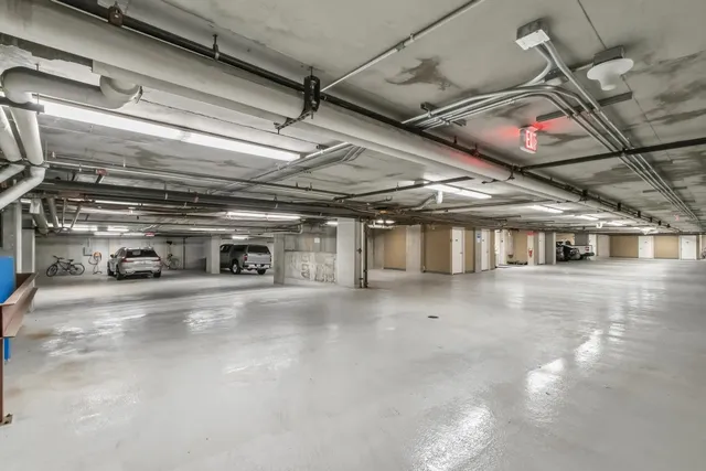 $1,115,000 | 137 East Wilson Street, Unit 210, Madison, WI 53703