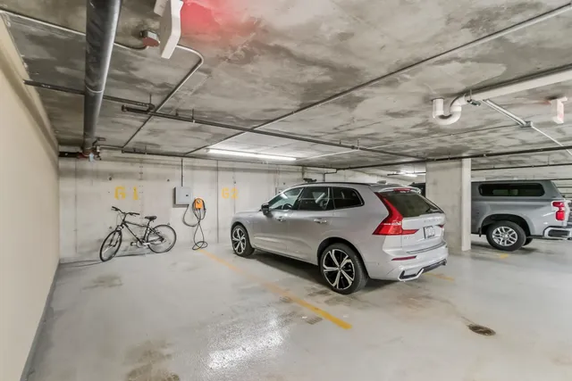 $1,115,000 | 137 East Wilson Street, Unit 210, Madison, WI 53703