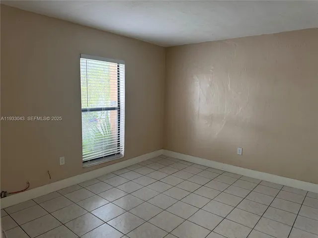 $1,675 | 1280 West 54th Street, Unit 209B, Hialeah, FL 33012