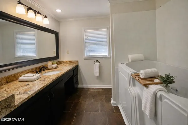 $299,900 | 698 East Main Street, Alamo, TN 38001