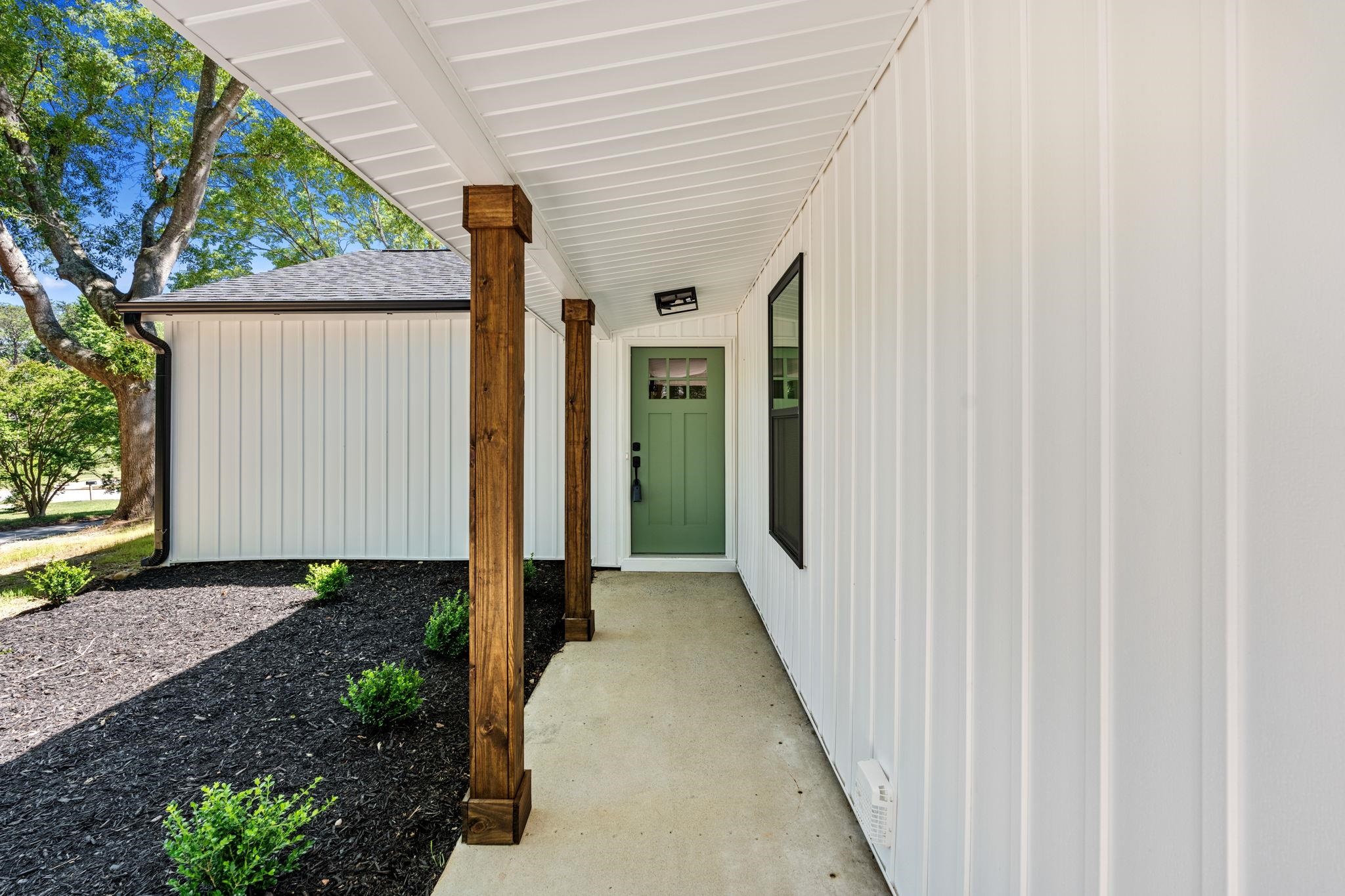 2 Cadbury Road Piedmont, SC 29673 - Photo 4 of 21