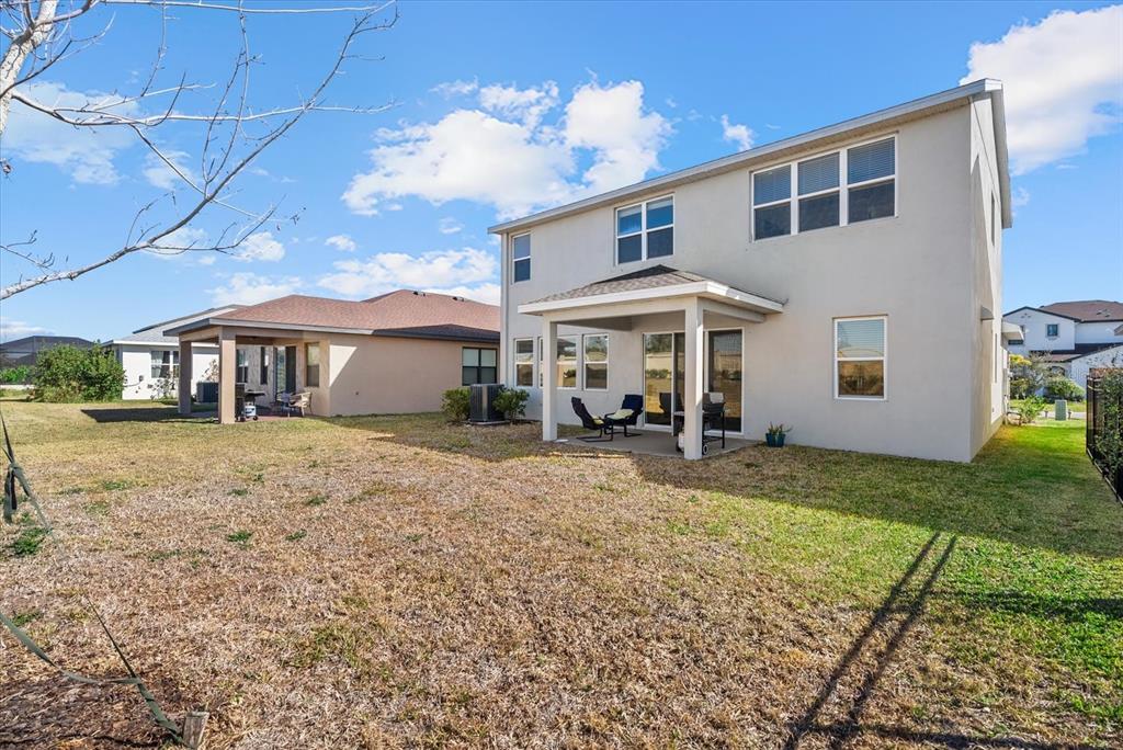 8330 Abalone Loop Palmetto, FL 34221 - Photo 37 of 45