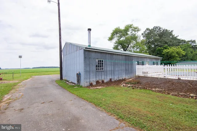 $209,900 | 525 Academy Street, Hurlock, MD 21643