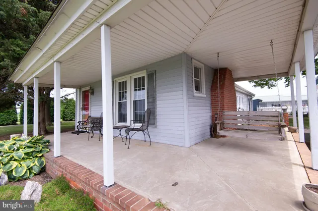 $209,900 | 525 Academy Street, Hurlock, MD 21643