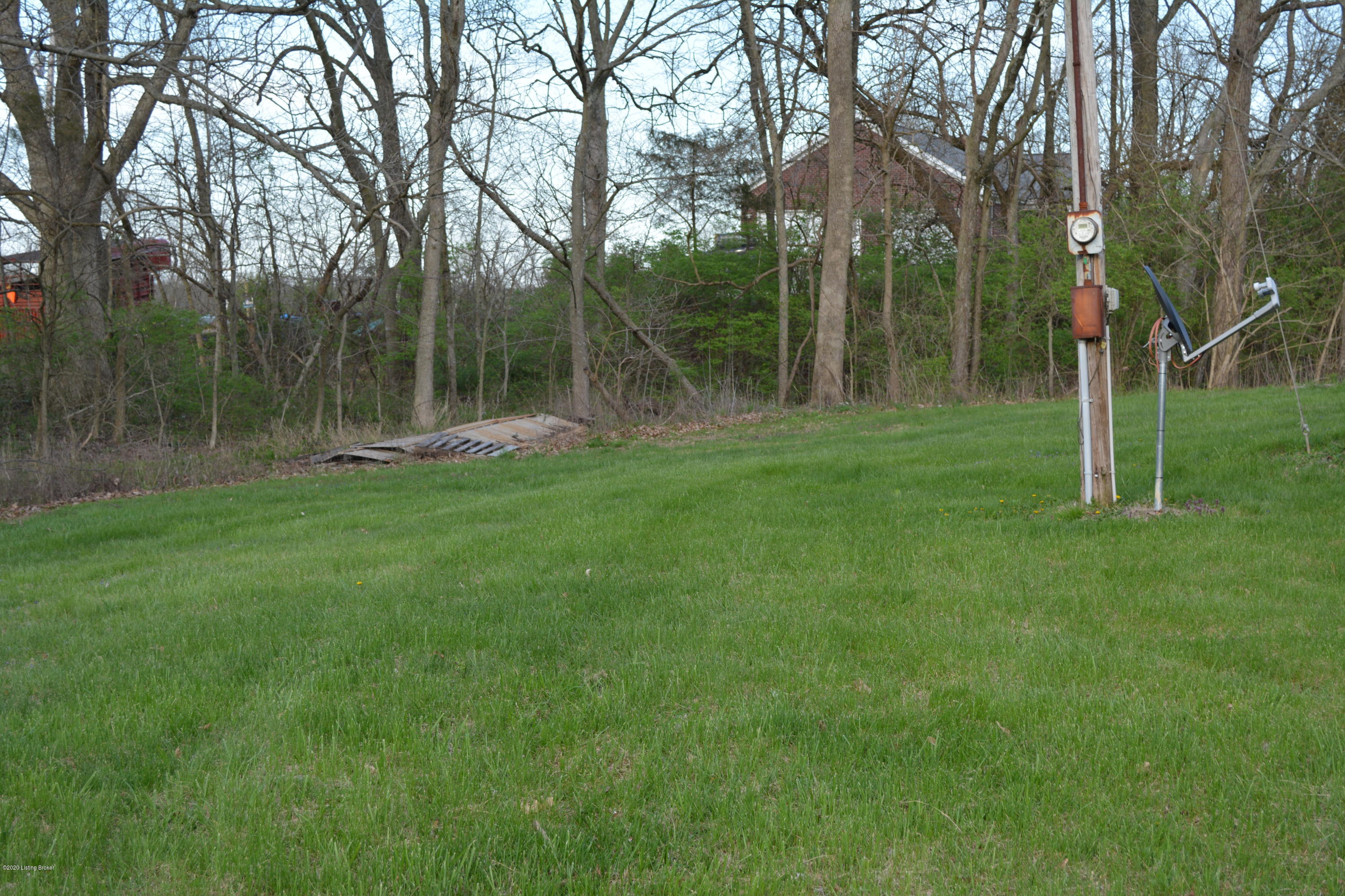 1582 Radcliff Road Smithfield, KY 40068 - Photo 38 of 40 Huge yard